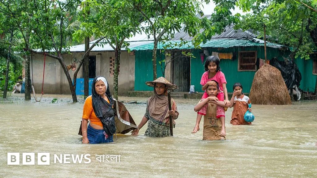 দেশের সাত জেলায় বন্যায় মৃতের সংখ্যা বেড়ে ৫৪