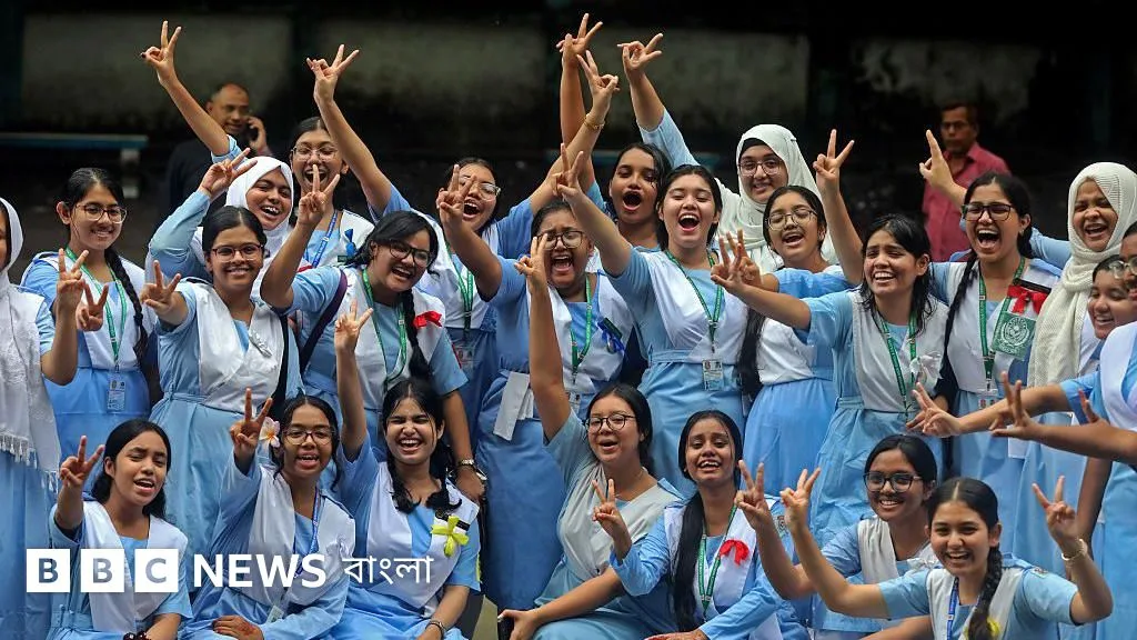 Statistics of GPA-5 Achievers in SSC Exams Over 25 Years