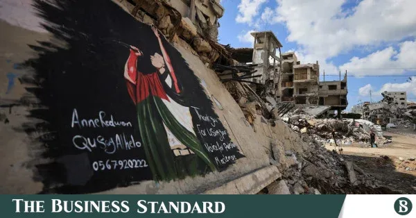 Mural of rapper Macklemore painted in Gaza